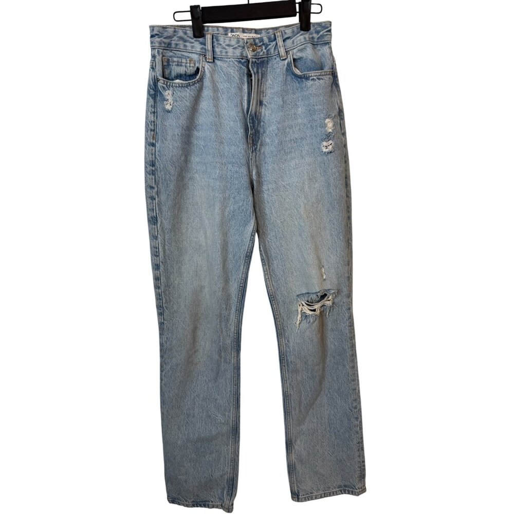 2/$30 Vintage Zara Size 6 Light Wash Distressed Denim Jeans